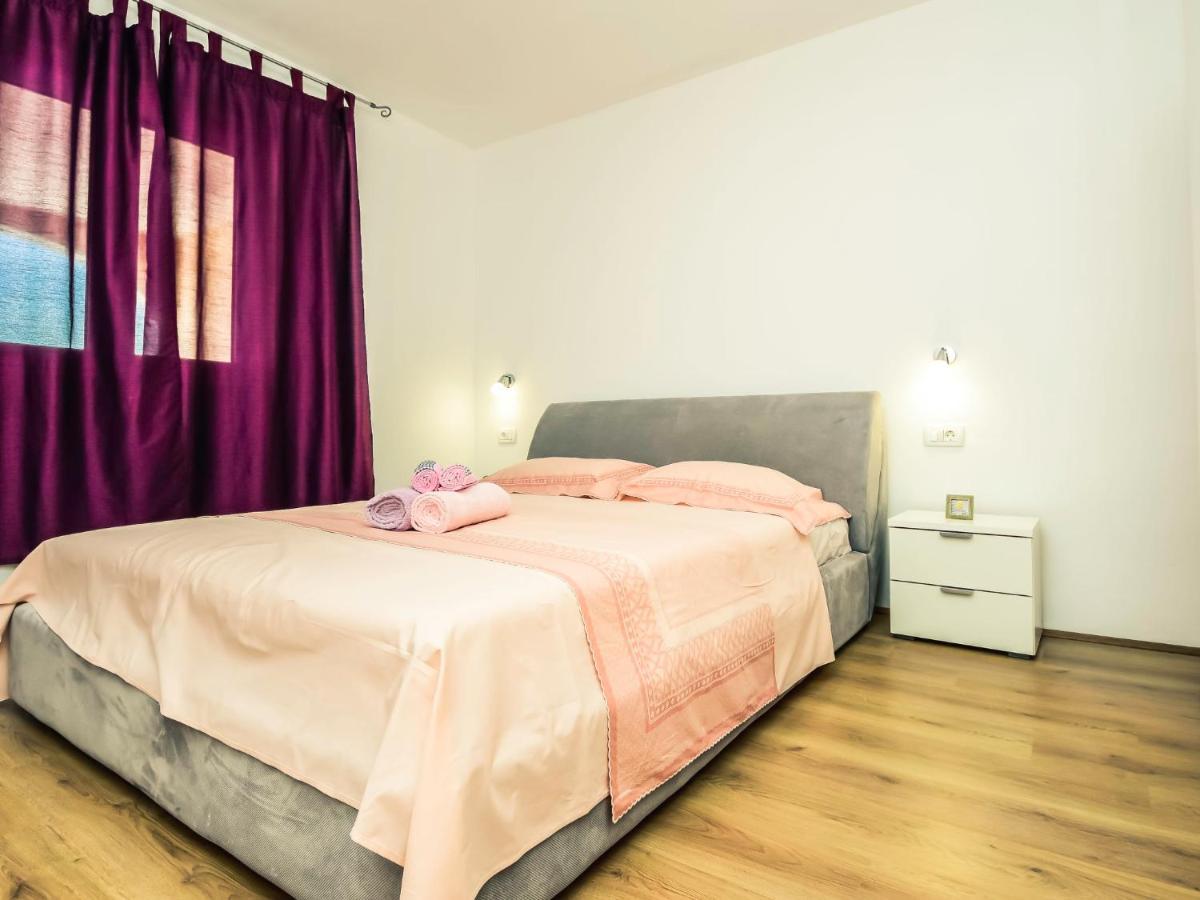 Holiday Home Marijana By Interhome Maslenica Luaran gambar
